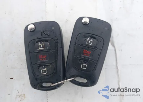 2013 Kia Sportage Lx z USA, uszkodzony, nr VIN KNDPBCA24D7431898